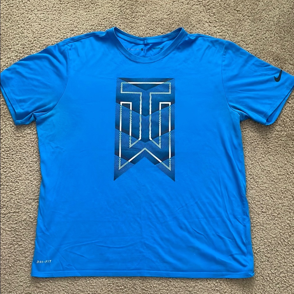 Nike Golf Tiger Woods collection tshirt